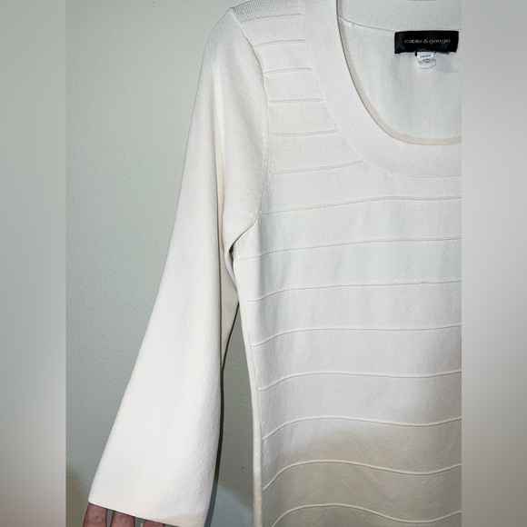 Cable & Gauge Women’s 3/4 Sleeve Round Neckline Comfy Ivory Viscose Top! Size L. - Picture 3 of 12